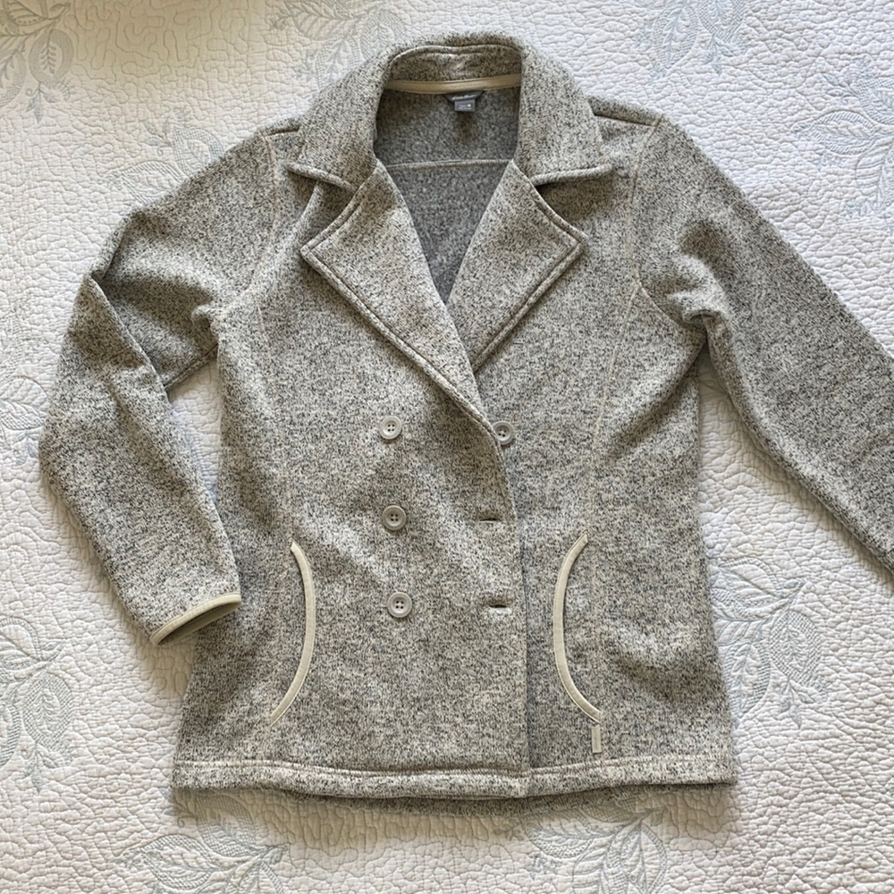 Eddie Bauer fleece jacket